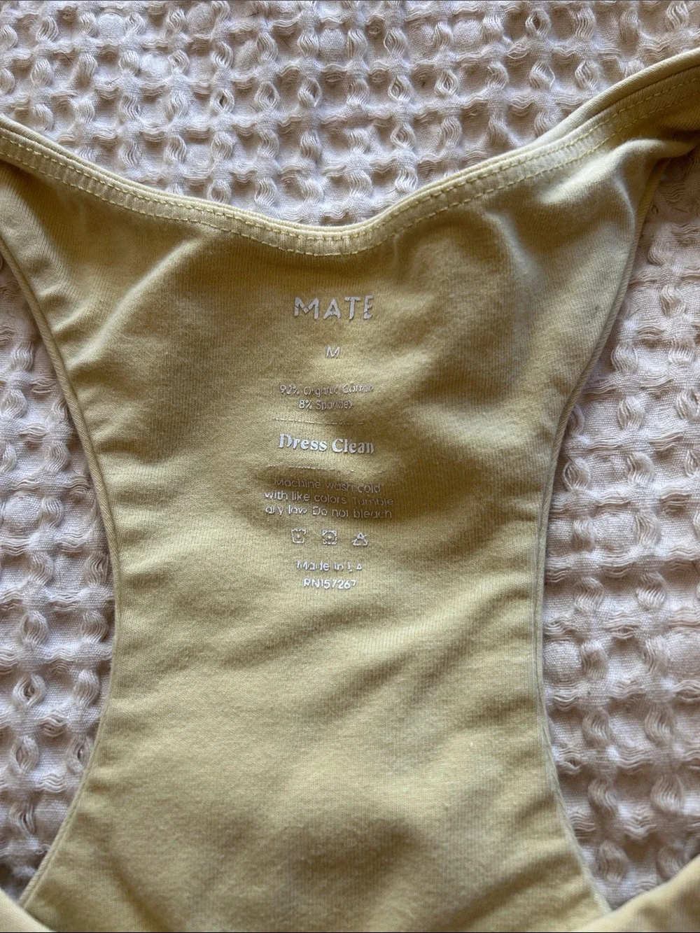 ✨ MATE the label organic cotton sports bra sz M in butter yellow - Picture 2 of 3